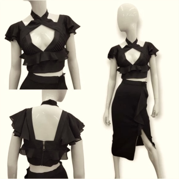 NASTY GAL black ruffled flutter sleeve criss cross halter crop top NWT XXS, XS - Picture 5 of 7